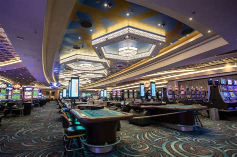 Suncoast Casino and Entertainment World .